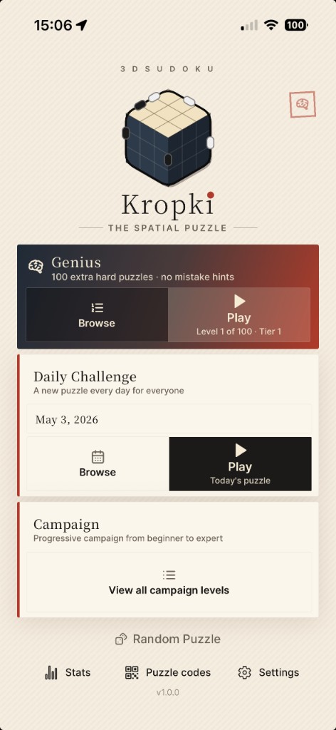 Home hub: Kropki The Spatial Puzzle with 3D cube hero, Genius card unlocked, Daily Challenge, Campaign, and footer shortcuts